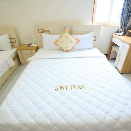 Jiny Tran Hotel Duong Dong  Eksteriør bilde