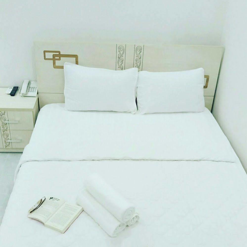 Jiny Tran Hotel Duong Dong  Eksteriør bilde