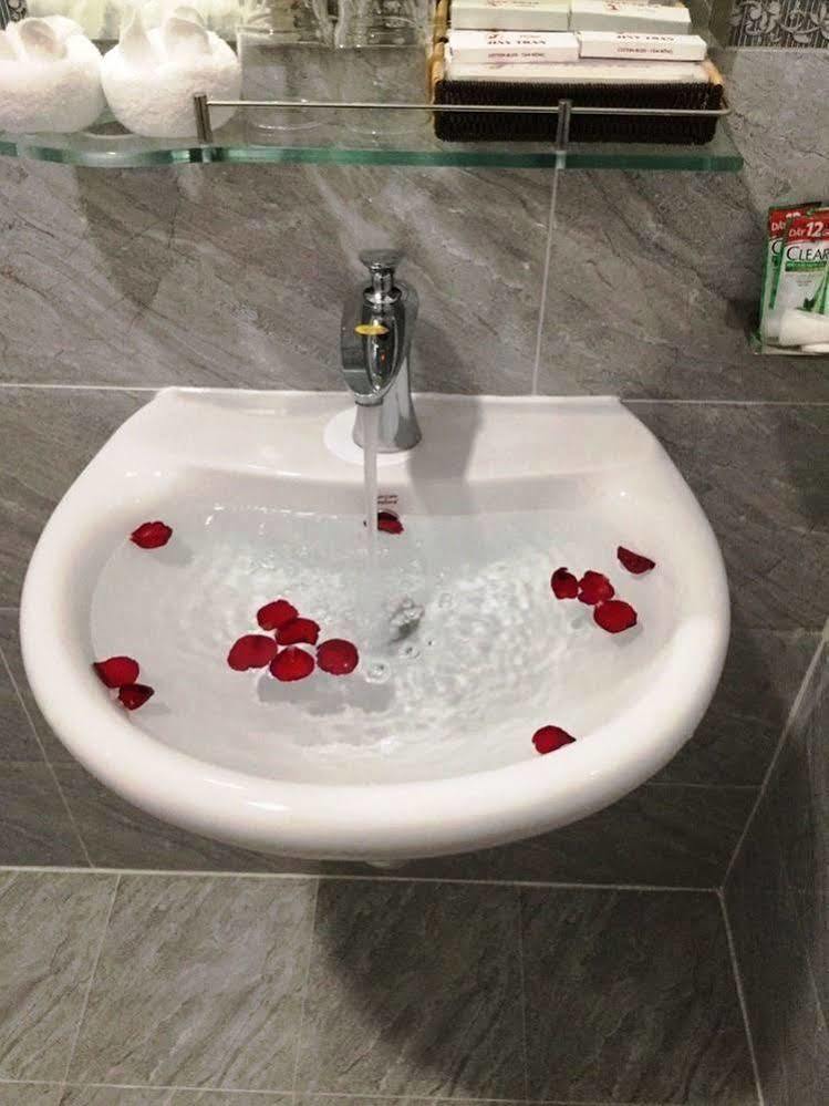 Jiny Tran Hotel Duong Dong  Eksteriør bilde
